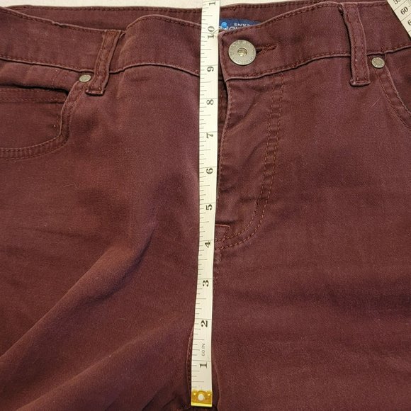 Bandolino Jeans Mandie Women's  Brushed Cotton Maroon Jeans Size 8 AVG EUC - Picture 8 of 10